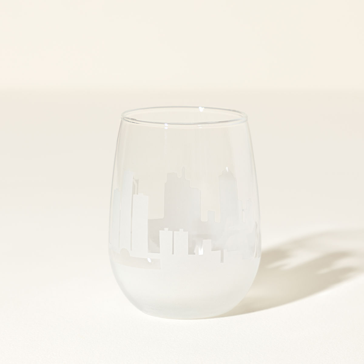 Etched Skyline Wine Glass - Detroit