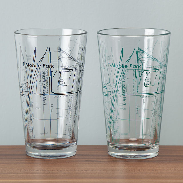MLB Ballpark Pint Glasses - Set of 2