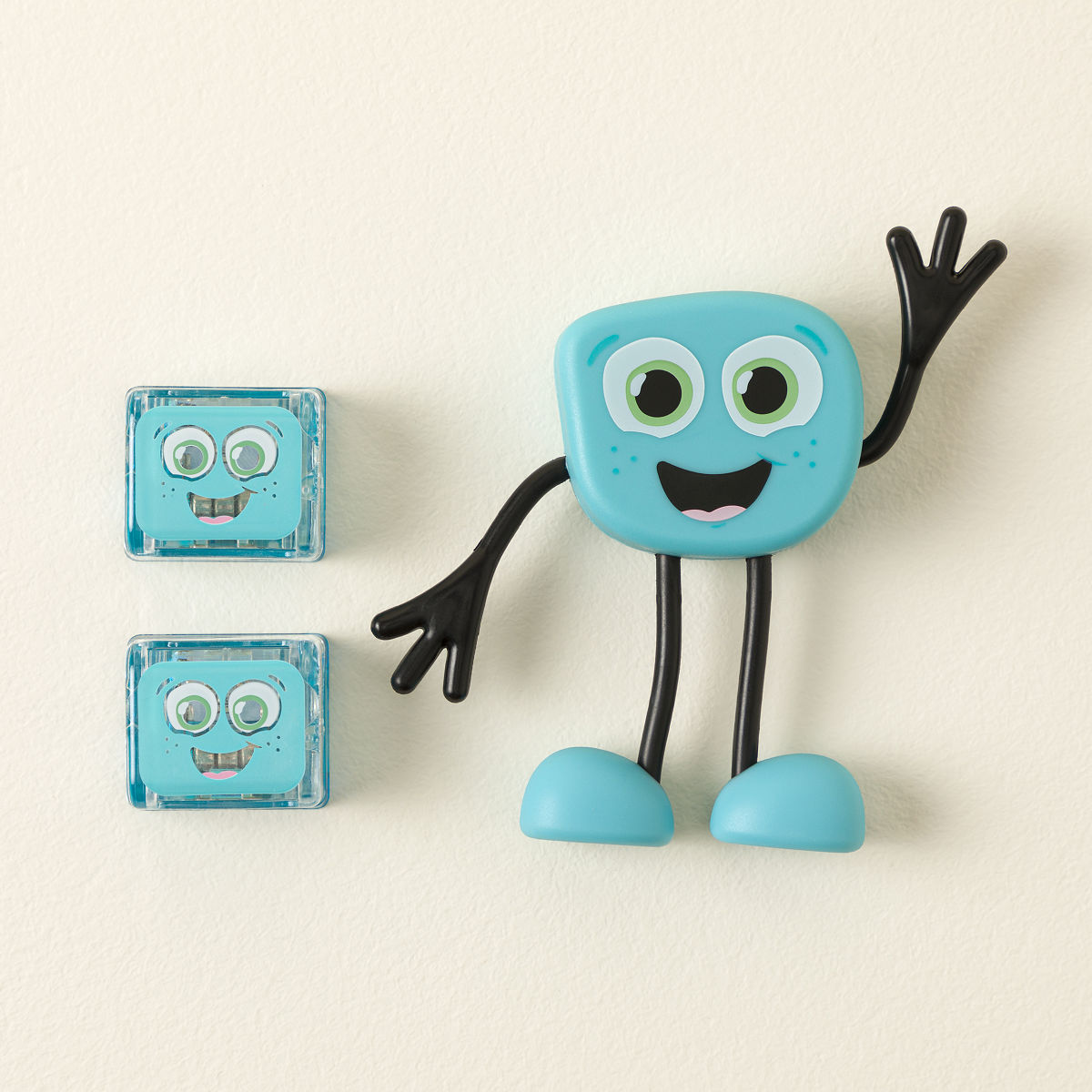 Glowing Bath Time Buddies - Blair - Blue