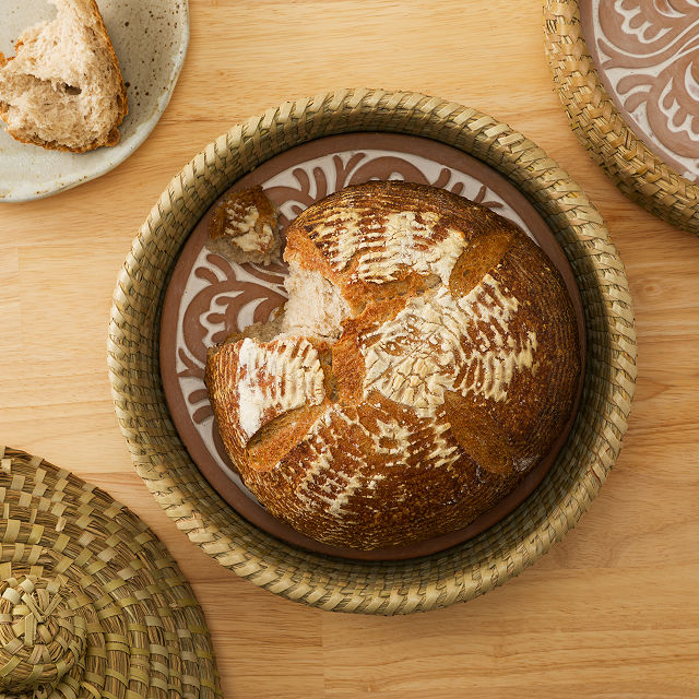 Traditional Bread Warming Set with Lid