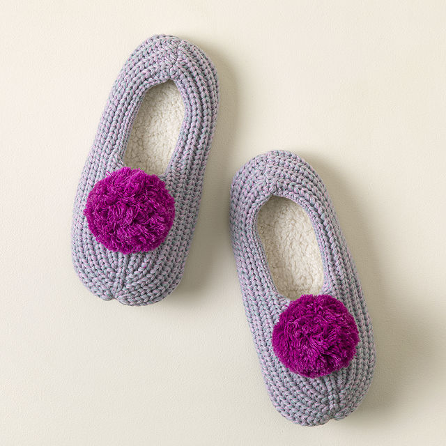 Pommed Rib Slippers