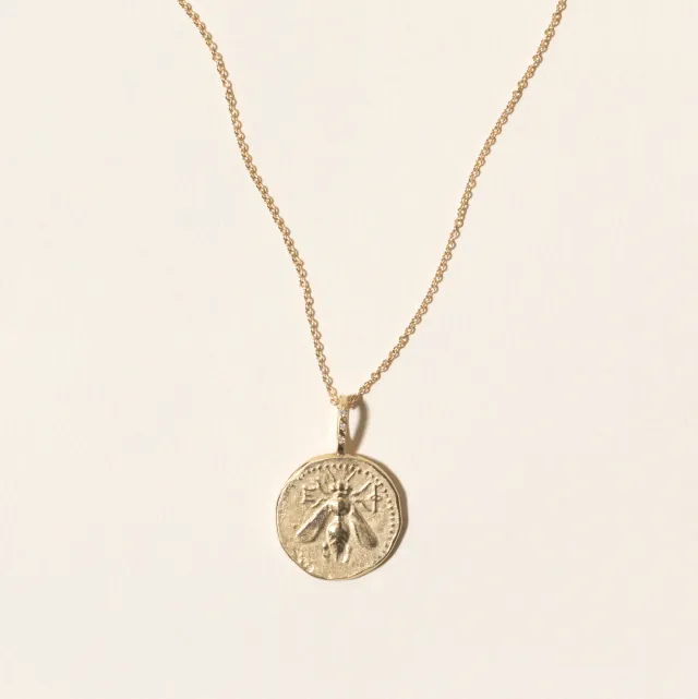 The Clear Bee Necklace in Gold (46cm) main image 0