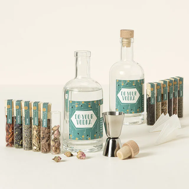 Image of infused vodka kit