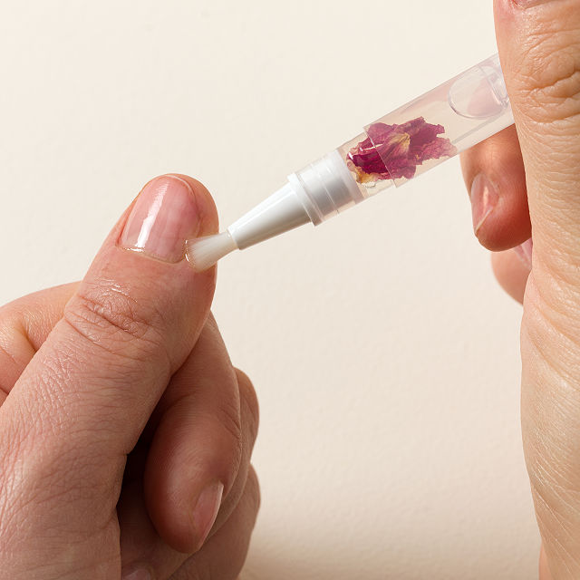 Nourishing Floral Nail Care Pens - Set of 3