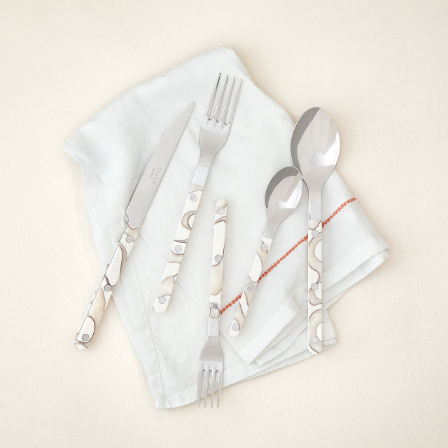 Marbled Bistro Flatware 5 Piece Set Dining Goods