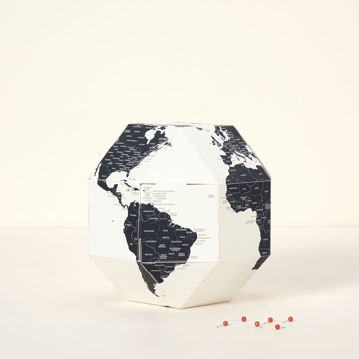 Pinnable World Globe - Standard - Countries of the World
