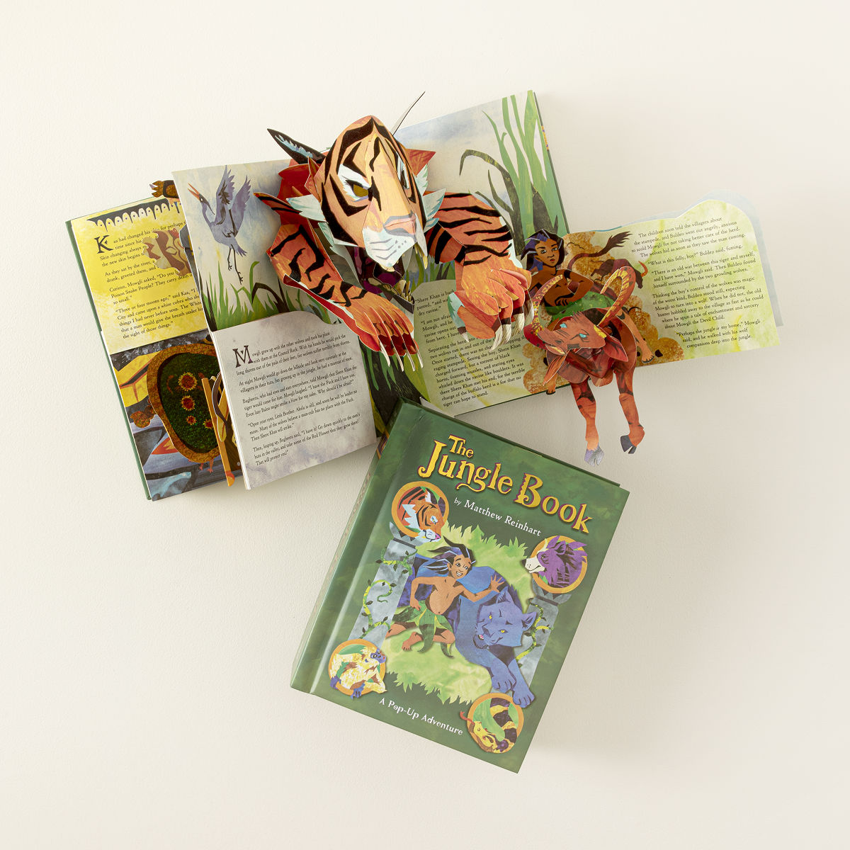 The Fairy-Tale Palace： A Pop-Up Book The Fairy-Tale Palace A Pop-Up Book by Bateson, Maggie and