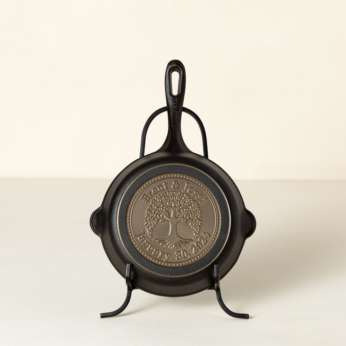 Personalized Cast Iron Pan - 8"
