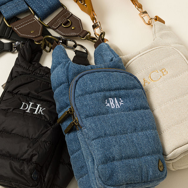 Personalized Crossbody Water Bottle Bag