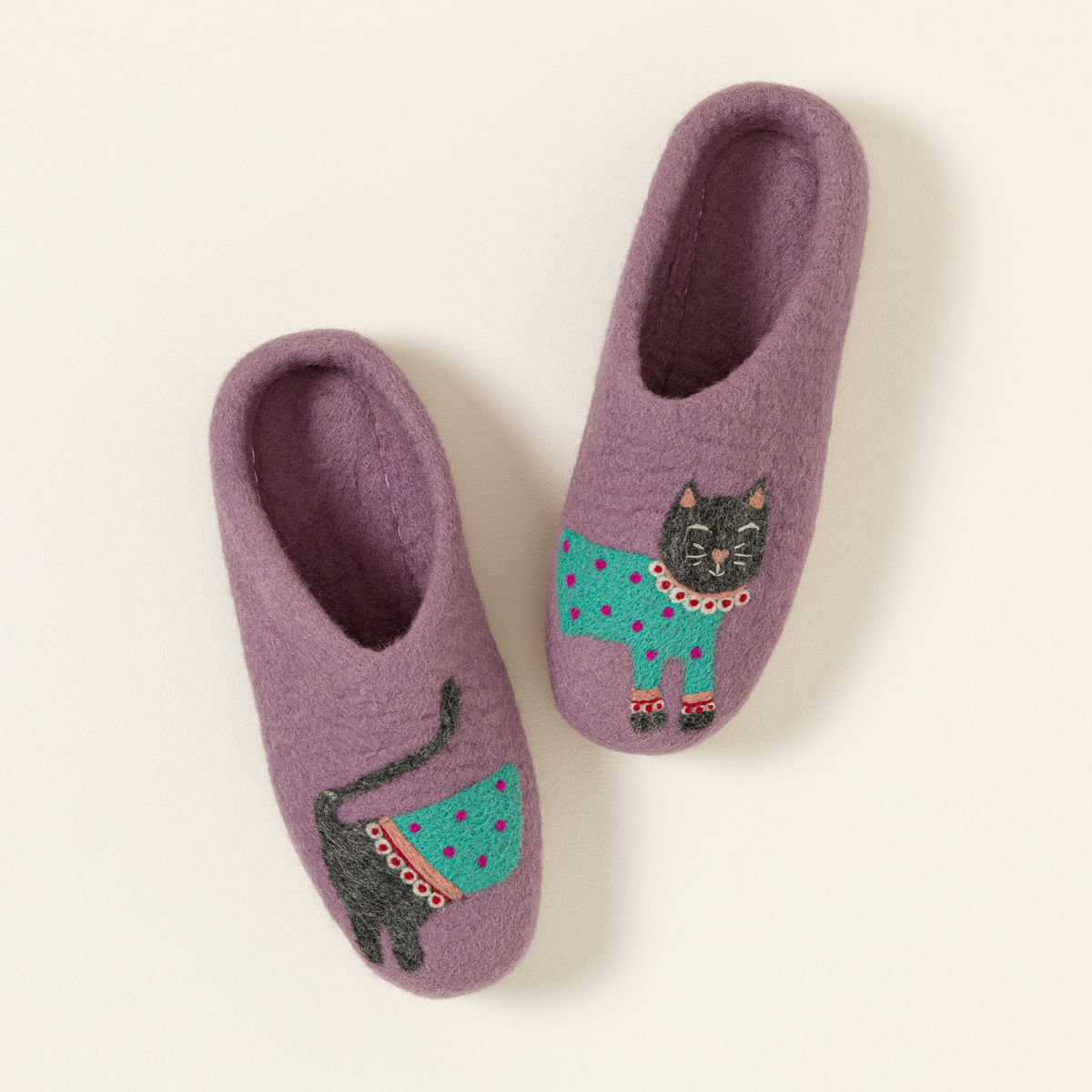 Cat Purrson's Slippers - Large (8.5-9)