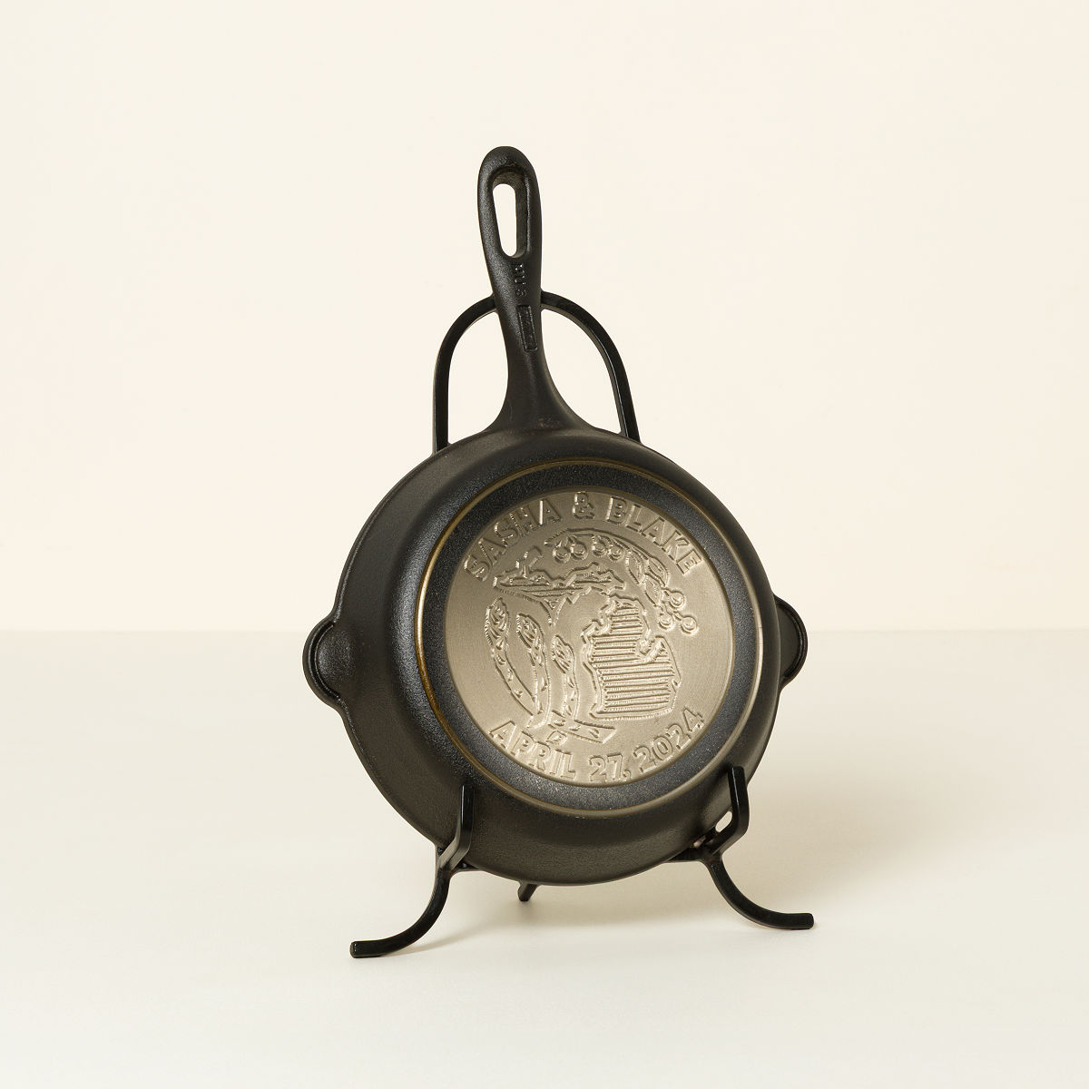 Personalized Home State Cast Iron Pan - Michigan 8" Pan