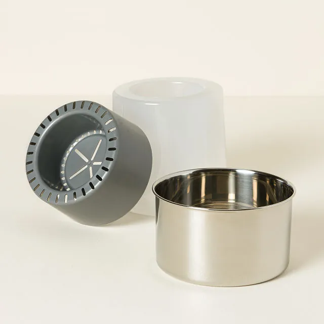 Artful Ice Mold Bottle Chiller