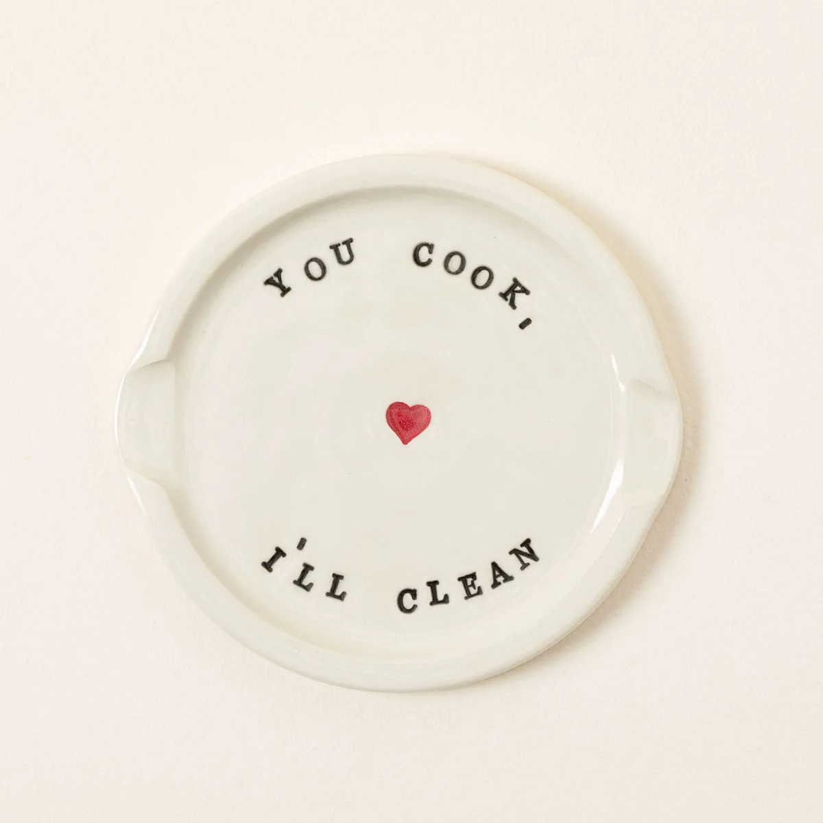 Last-minute Mother's Day ideas: Gift Cards and Uncommon Experiences.
