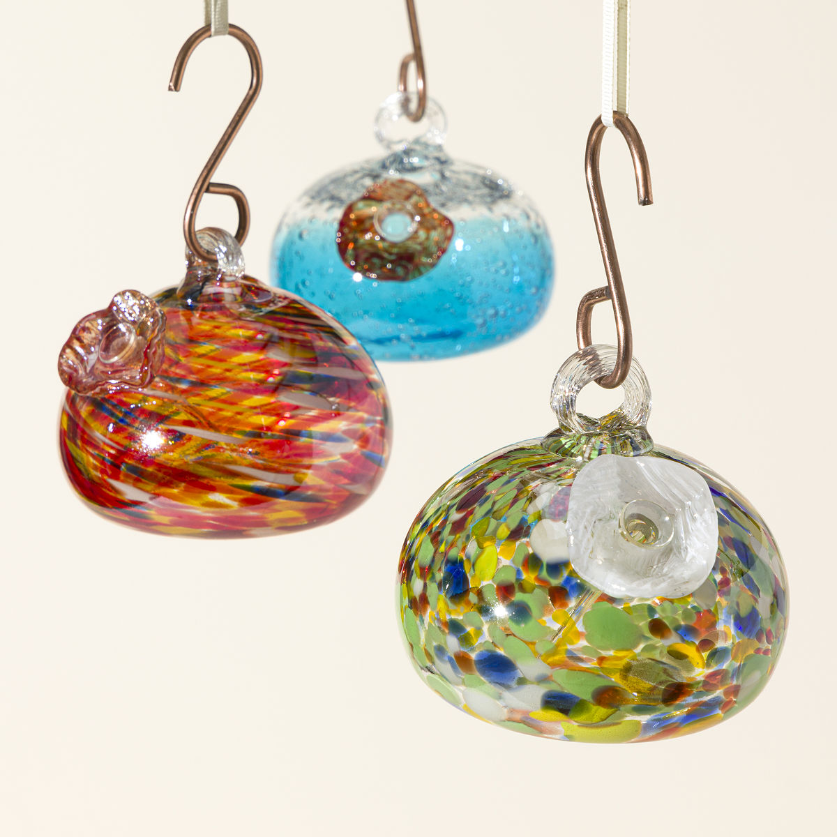 Birds of a Feather Hummingbird Feeder | Birds