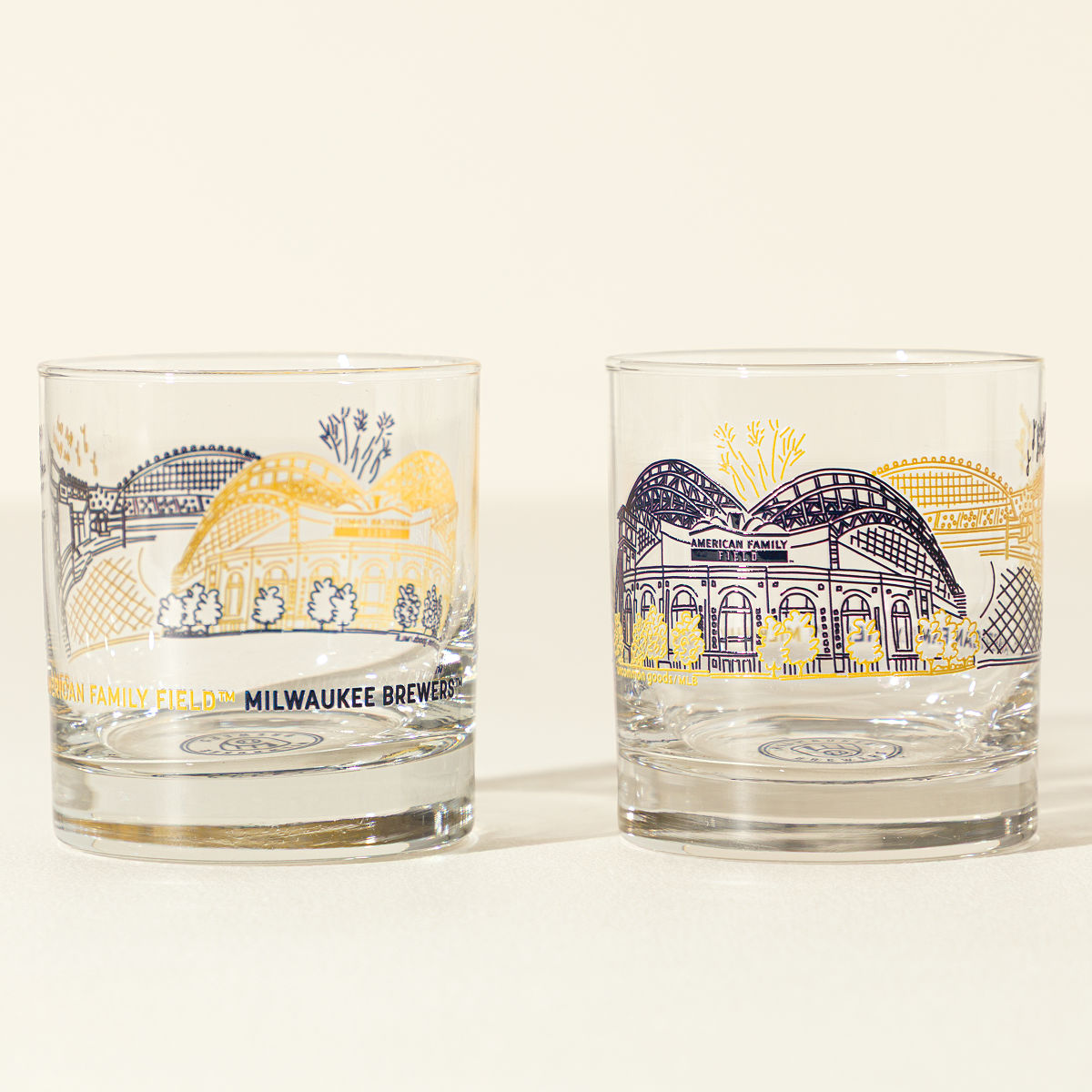 MLB Stadiumscape Rocks Glasses - Set of 2 - Milwaukee Brewers