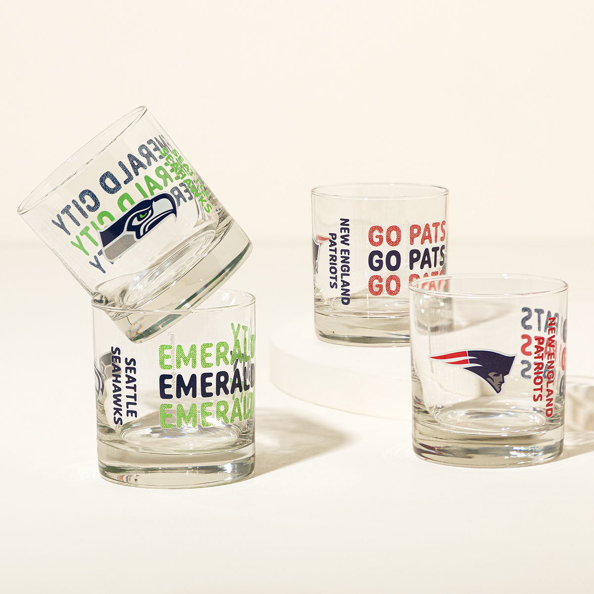 Show Your Spirit NFL Rocks Glass Set