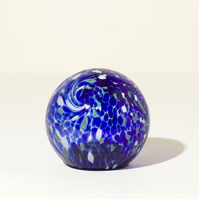 Solar Garden Globe Lights