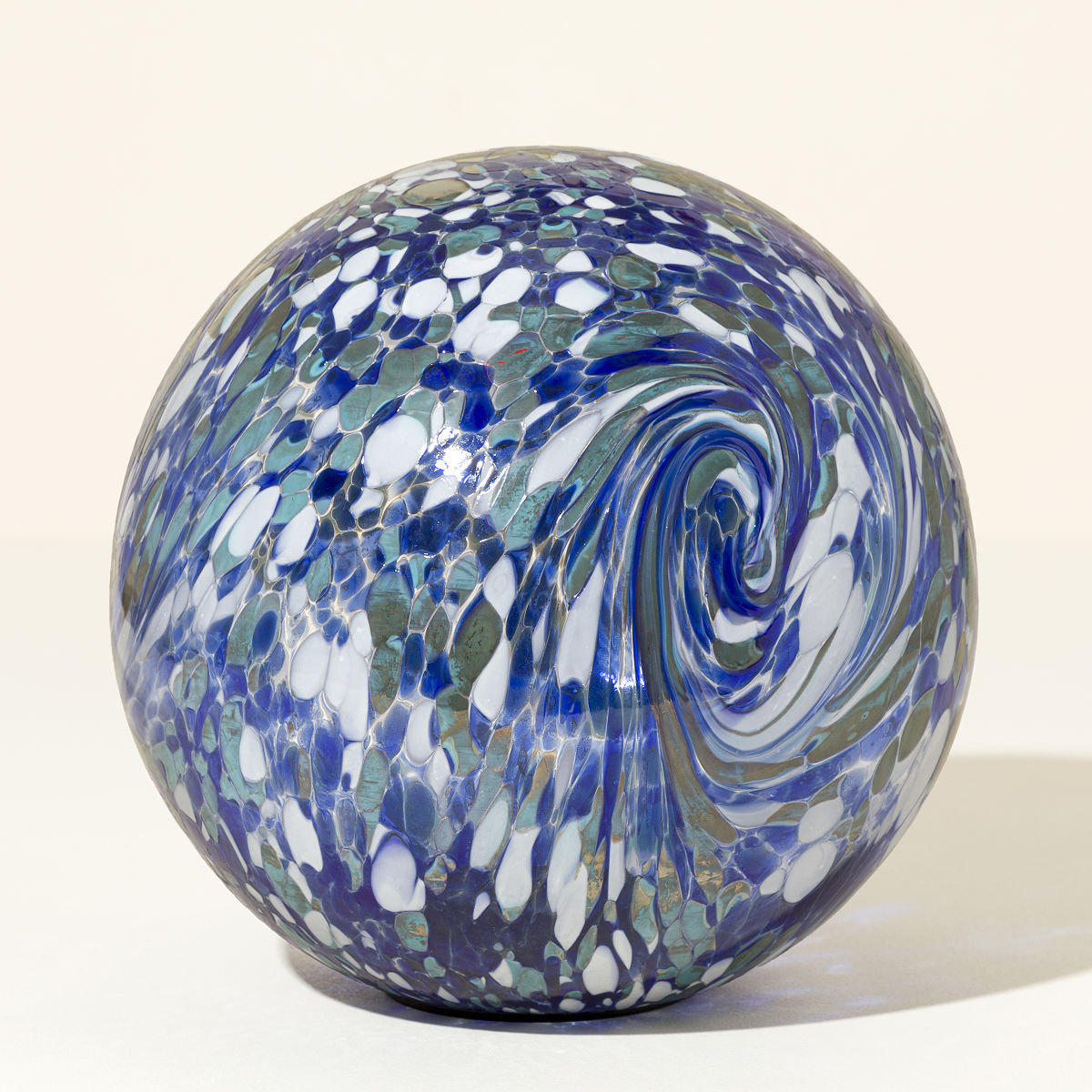 Solar Garden Globe Lights - Atlantic Blue 10"