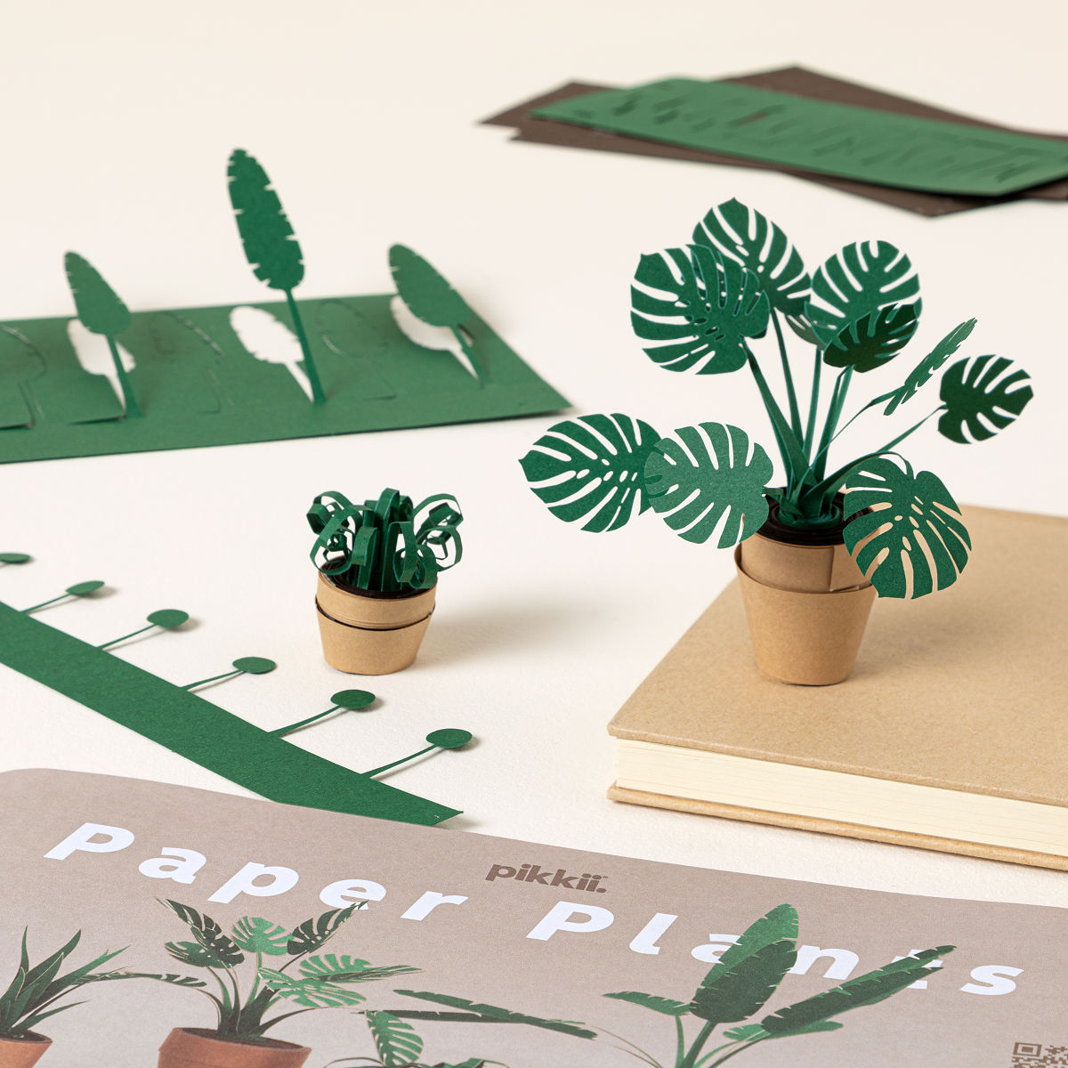 DIY Mini Unkillable Paper Desk Plants