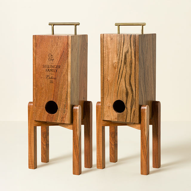 Personalized Box Wine Dispenser