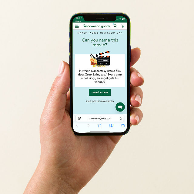 Movie Trivia Every Day Interactive QR Mug
