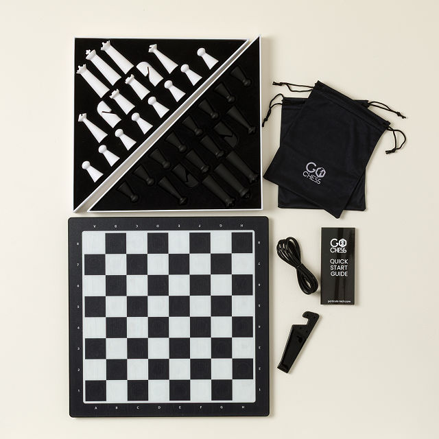 Tech Enabled Beginner to Expert Chess Set