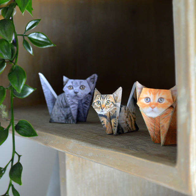 Paper Desk Pets