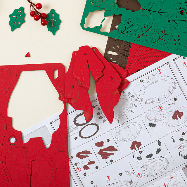 DIY Everlasting Holiday Wreath Build Kit