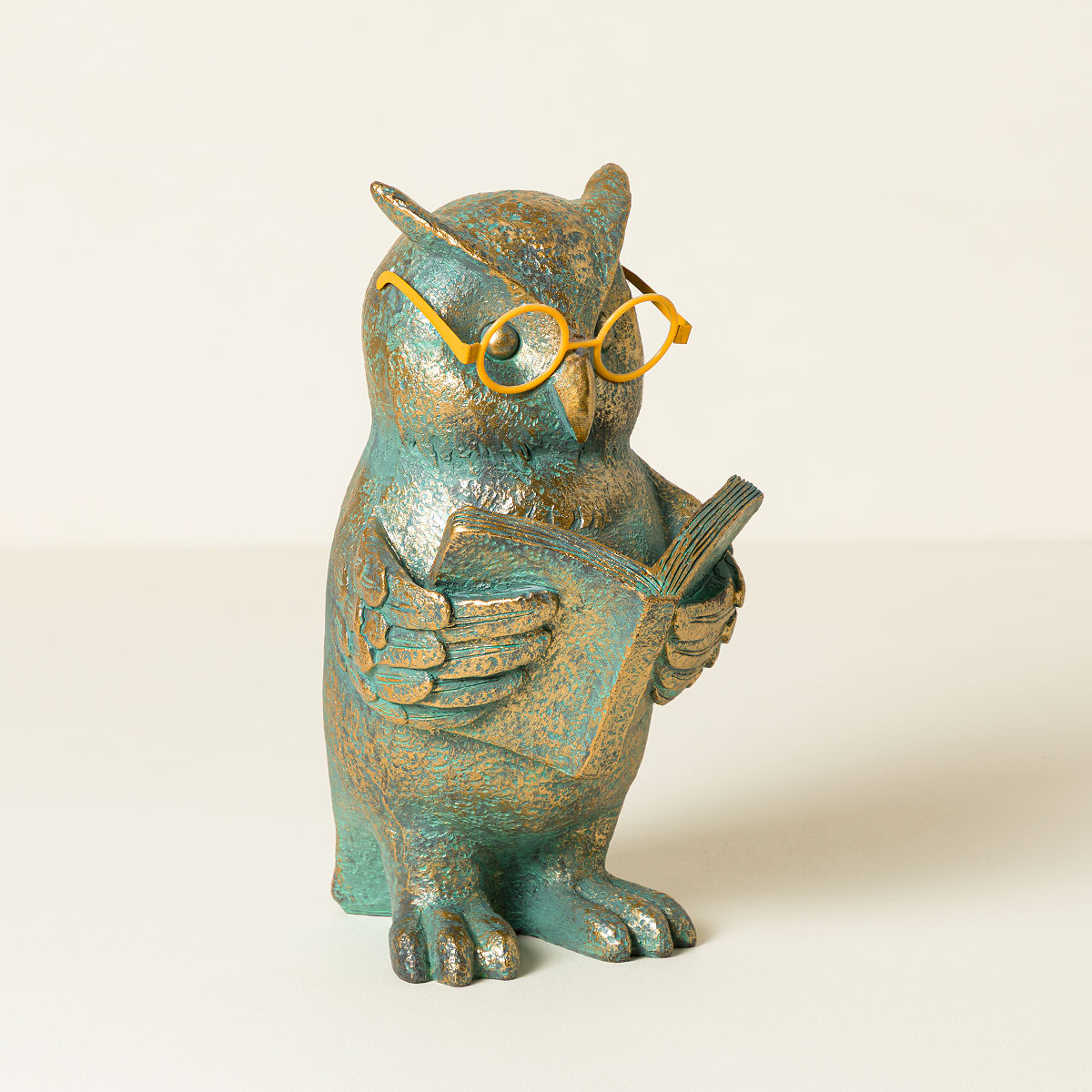 Light Up Reading Animal Sculptures - Owl