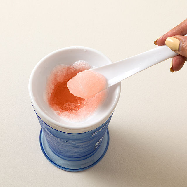 Instant Frozen Drink Maker