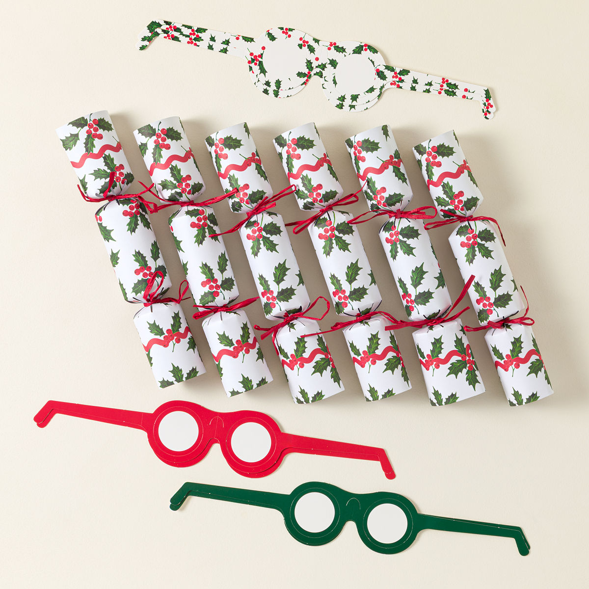 Family Game Night Christmas Crackers - Classic Holly