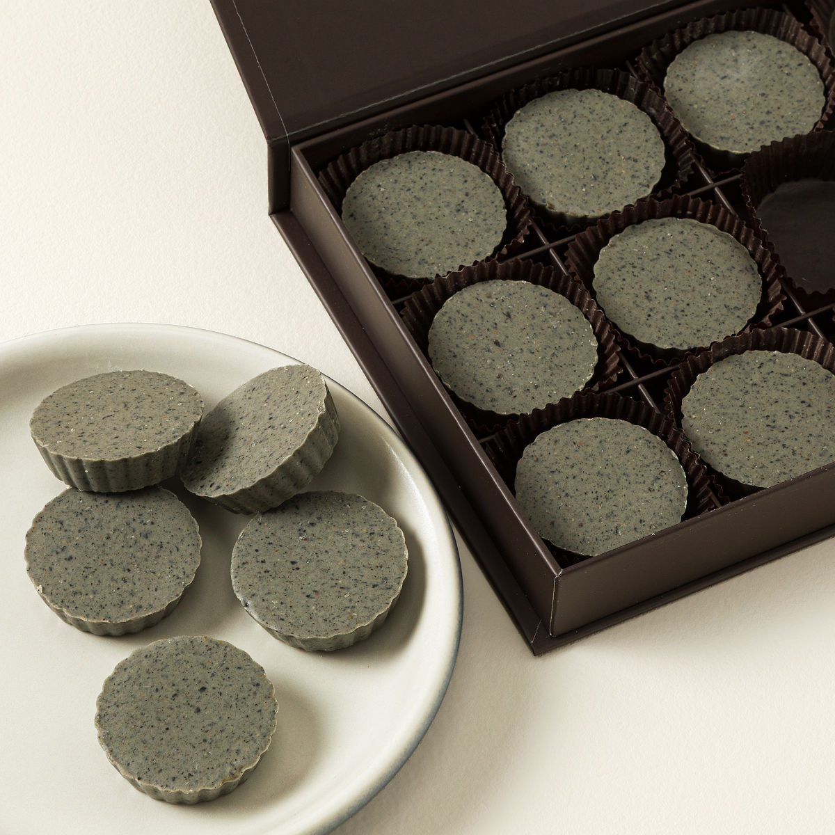 Black Sesame Butter Cups