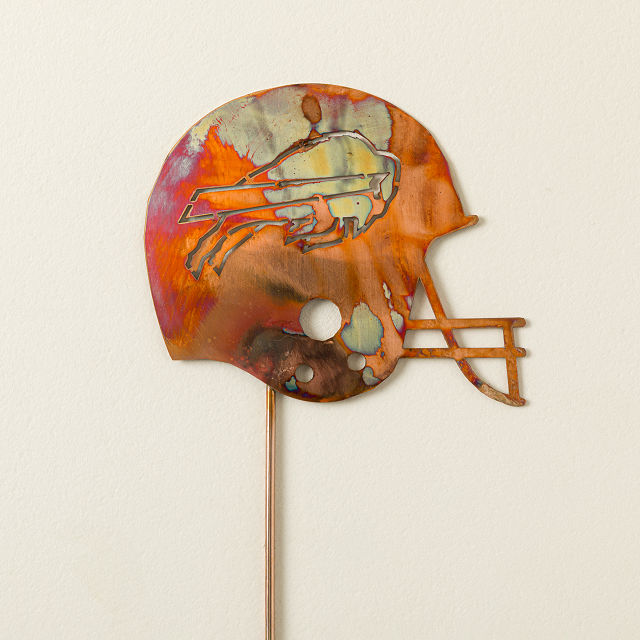NFL Helmet Garden Stakes