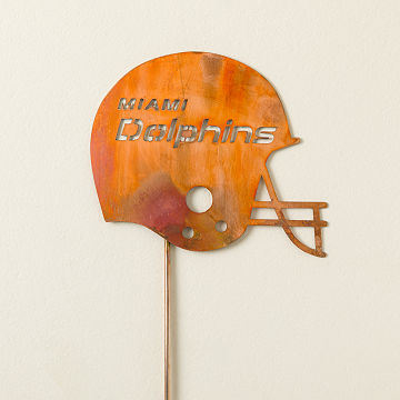 NFL Helmet Garden Stakes