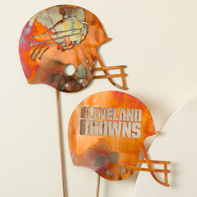 NFL Helmet Garden Stakes