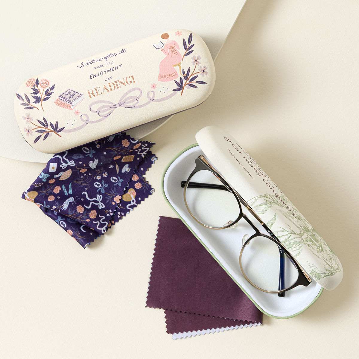 Uncommon Goods | Sense & Sensibility - Jane Austen Glasses Case