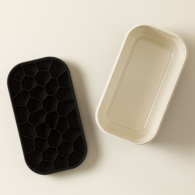 Ice Cube Tray & Storage Bin
