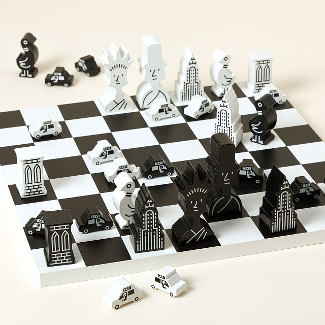The New Yorker Premium Wooden Chess Set