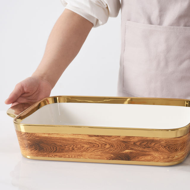 Oven-to-Table Porcelain Server