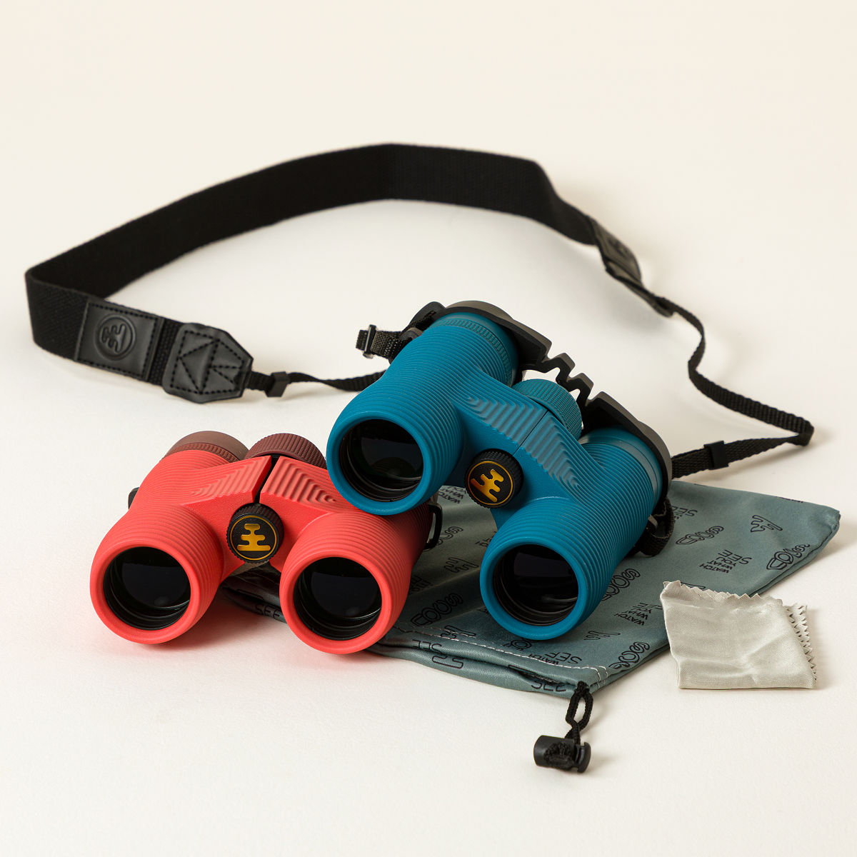 Field Issue Birding Binoculars