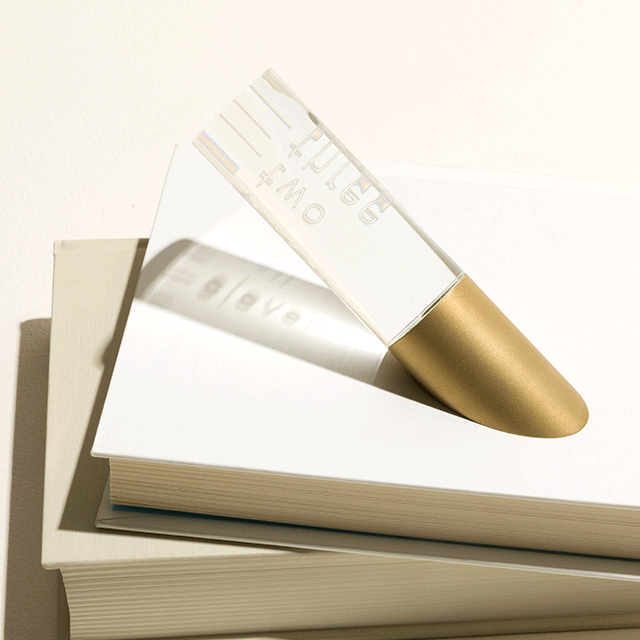 Light Reflective Desktop Sundial