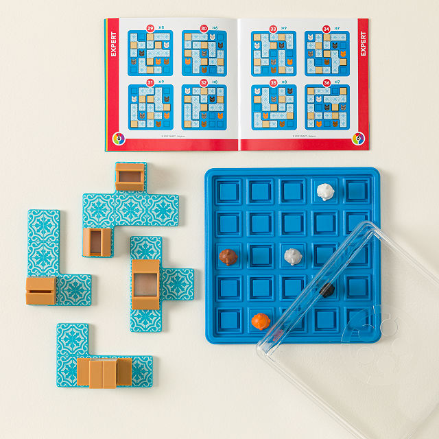 Cats Heart Boxes One-Player Brainteaser