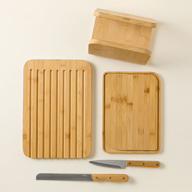 Space-Saving Knife & Cutting Board Set