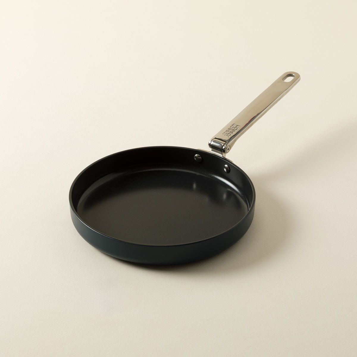 Space-Saving Cookware - Non-Stick Frying Pan