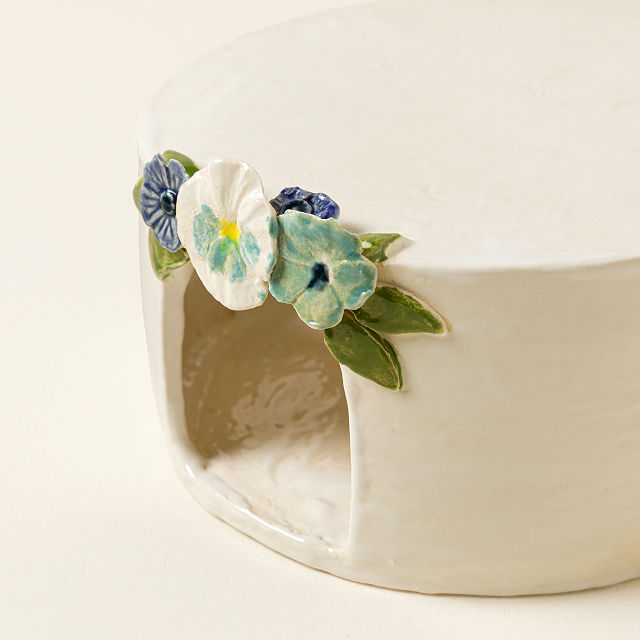 Little Floral Ceramic Toad Home