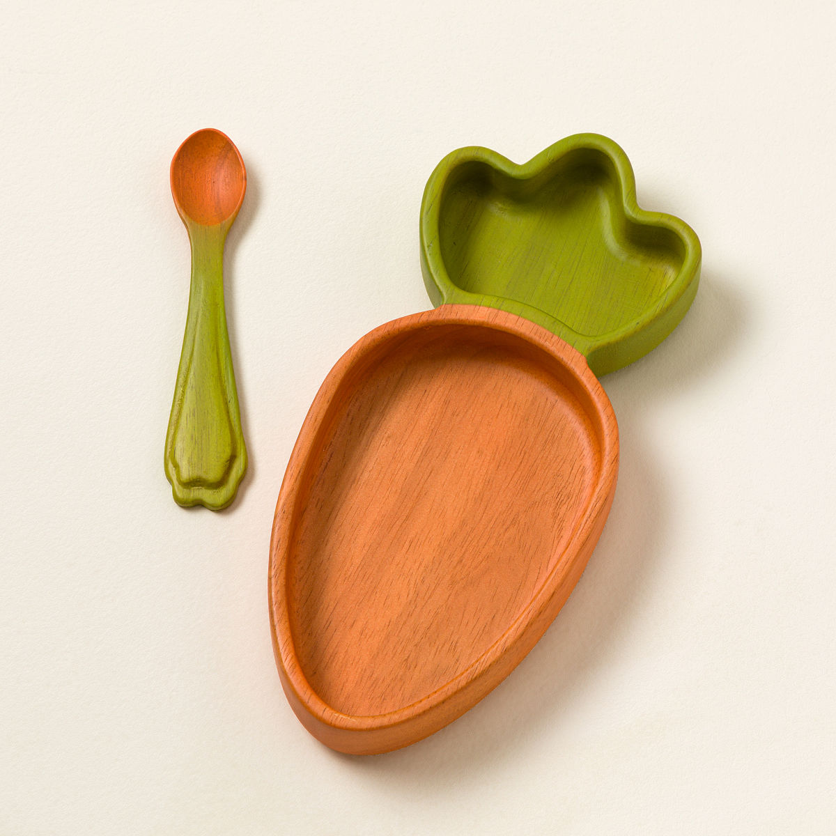 Healthy Harvest Natural Dining Sets - Carrot Plate Set