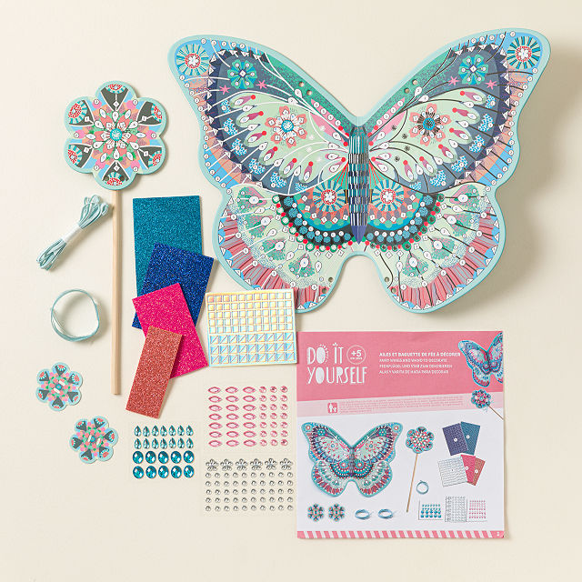 DIY & Dress Up Butterfly Wings and Wand