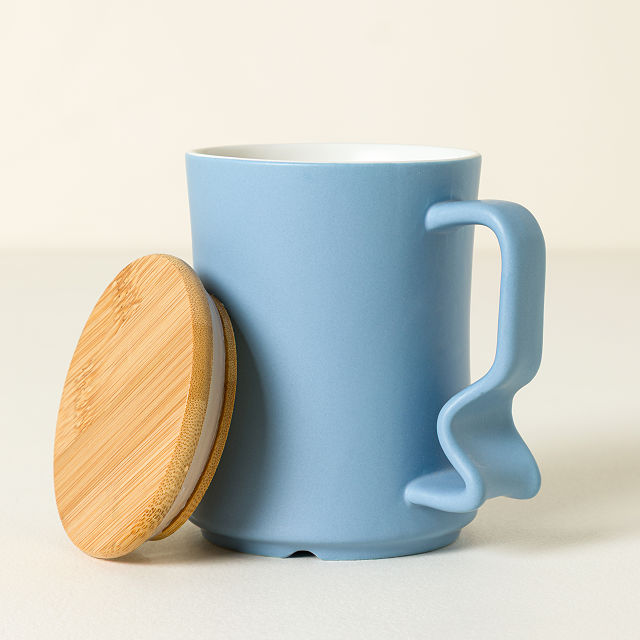 Easy-Grip Ergonomic Mug
