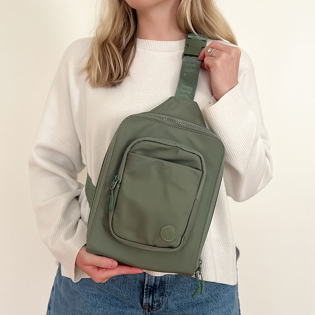 Read More Books Crossbody Bag