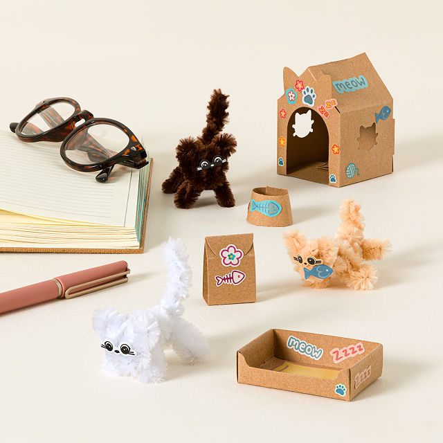 DIY Furry Desk Friends